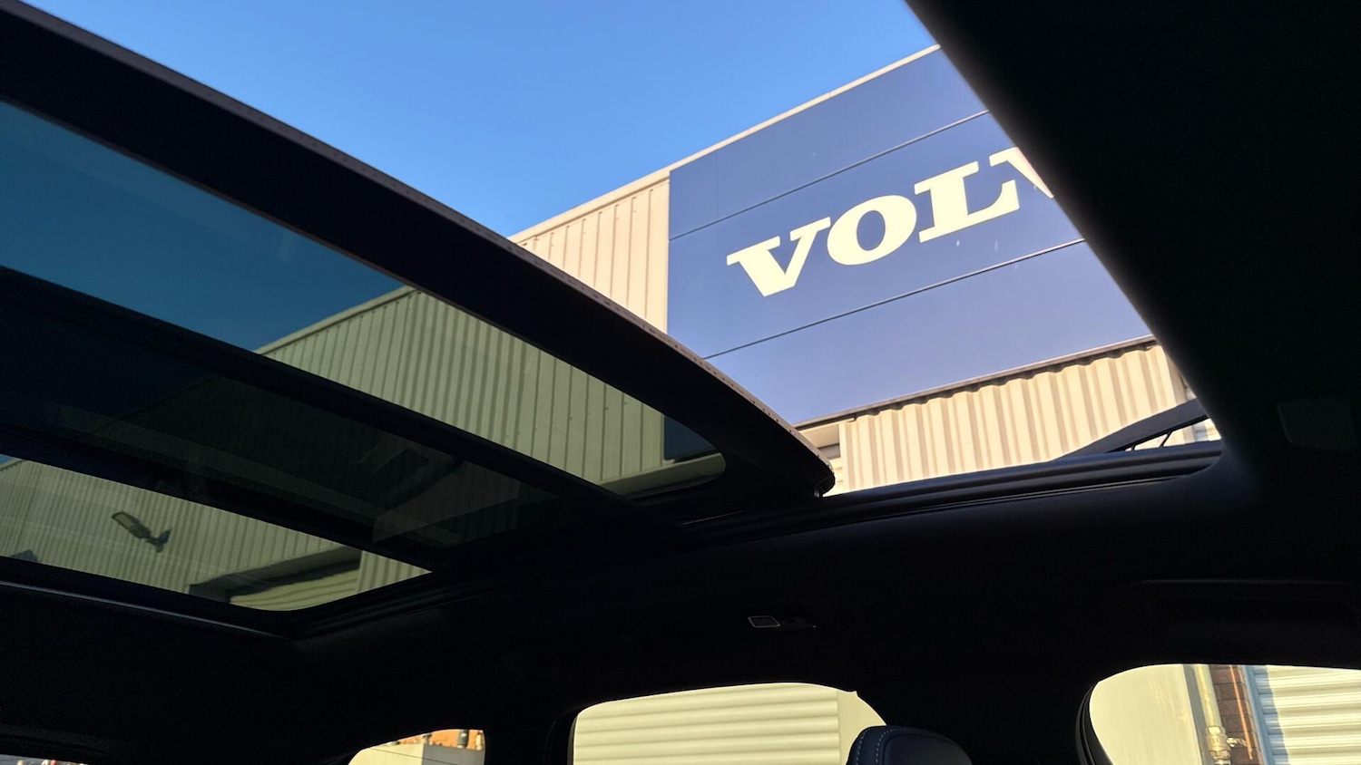 Used Volvo XC60 2025 for sale - 77626204: Photo 38