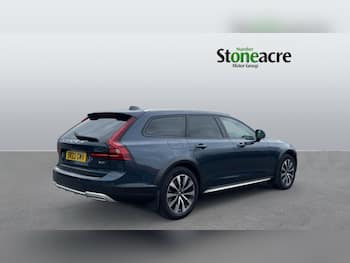 Used Volvo V90 2023 for sale - 79726370: Photo