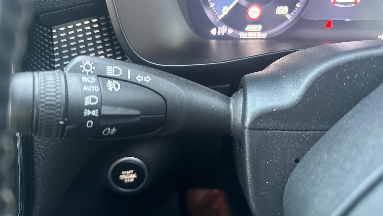 Used Volvo XC40 2020 for sale - 77091239: Photo 23