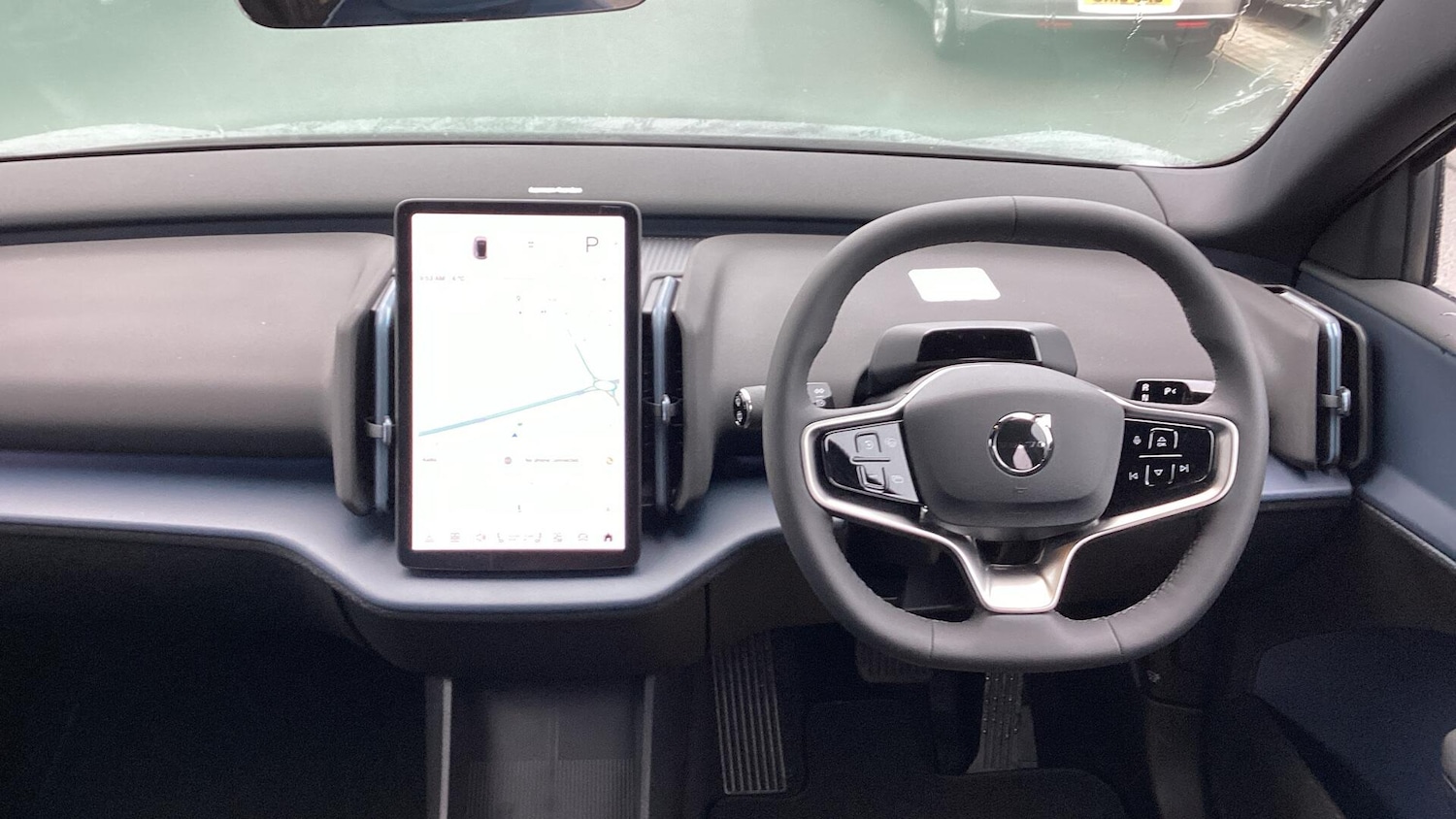 Used Volvo EX30 2025 for sale - 78033851: Photo 5