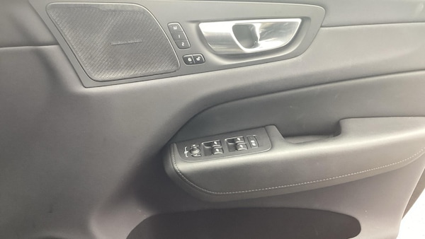 Used Volvo XC60 2023 for sale - 76326271: Photo 26
