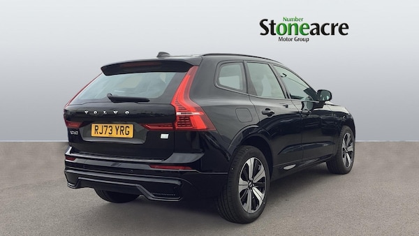 Used Volvo XC60 2023 for sale - 76326271: Photo 2