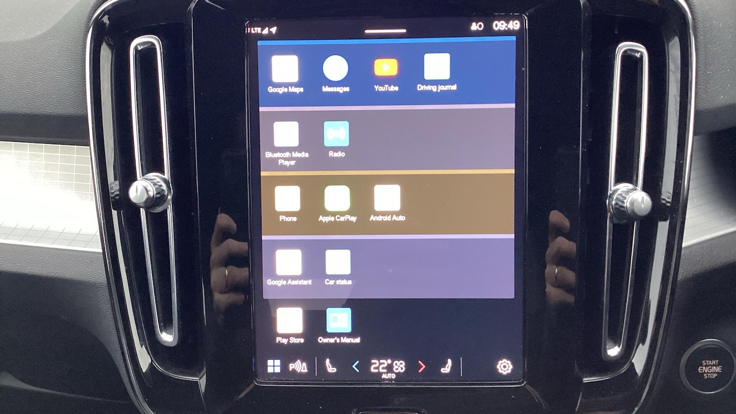 Used Volvo XC40 2023 for sale - 77132023: Photo 12