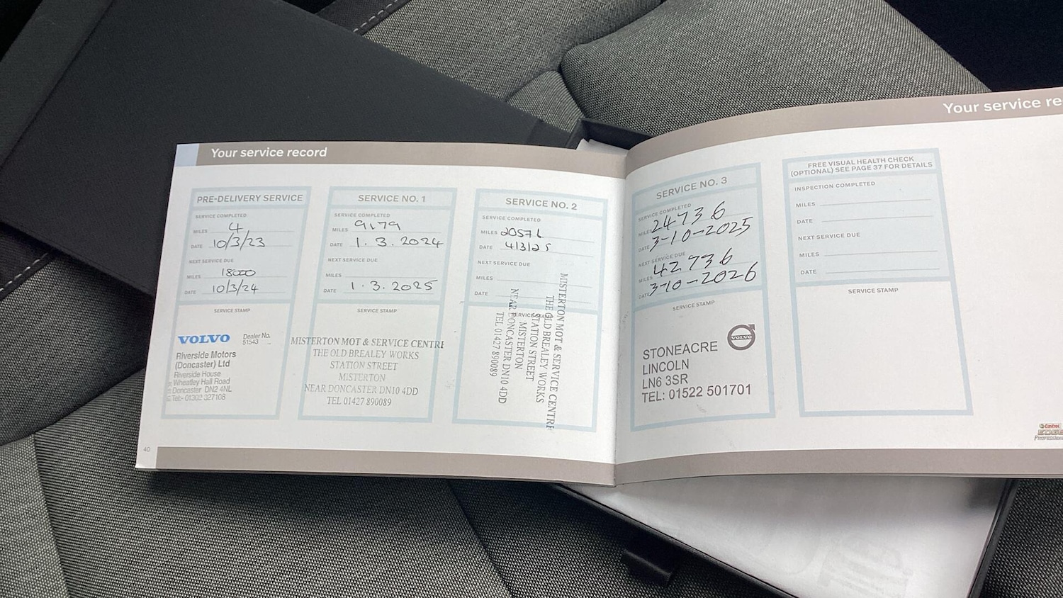 Used Volvo XC40 2023 for sale - 76688772: Photo 14