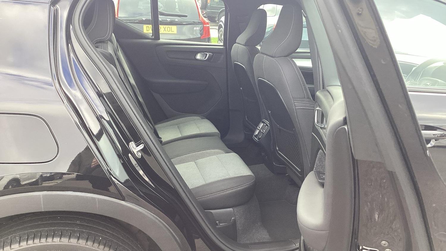 Used Volvo XC40 2023 for sale - 76688772: Photo 6