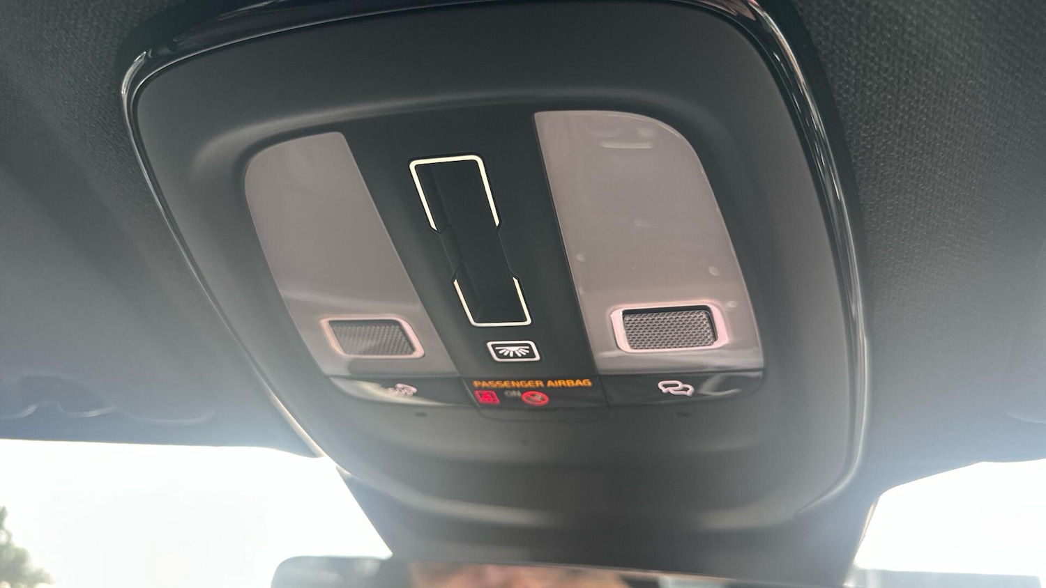 Used Volvo XC40 for sale - 77279961: Photo 17