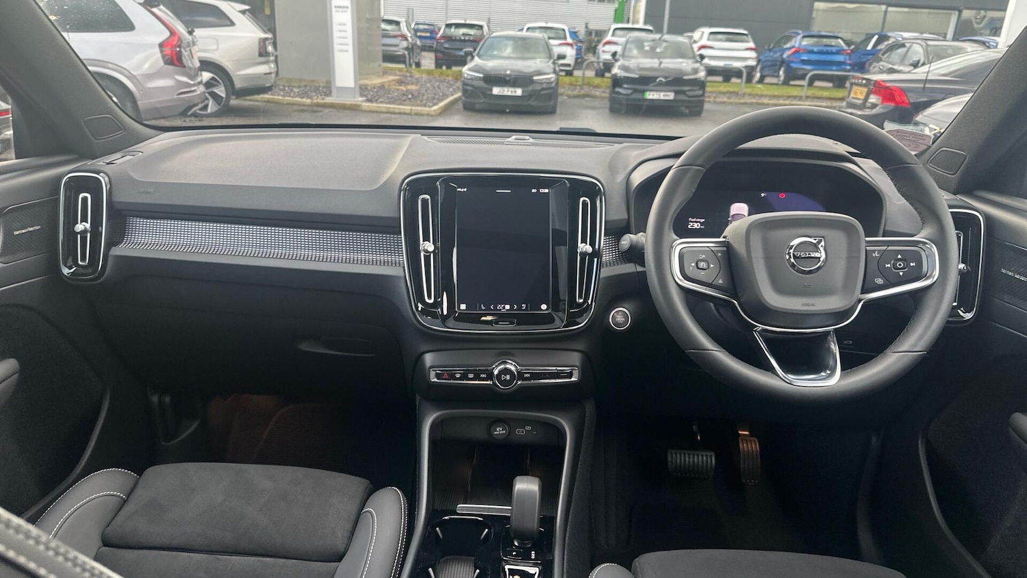 Used Volvo XC40 for sale - 77279961: Photo 5