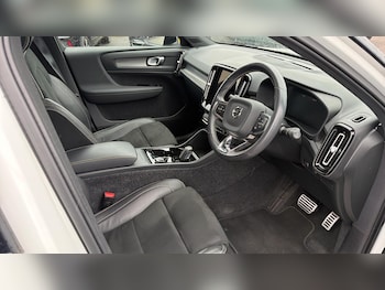 Used Volvo XC40 2021 for sale - 78878704: Photo
