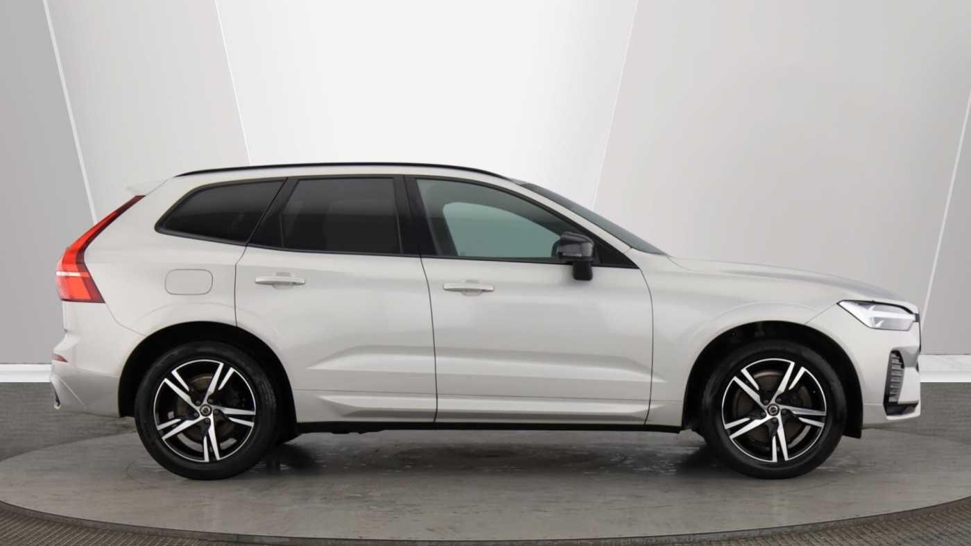 Used Volvo XC60 2021 for sale - 77496910: Photo 2