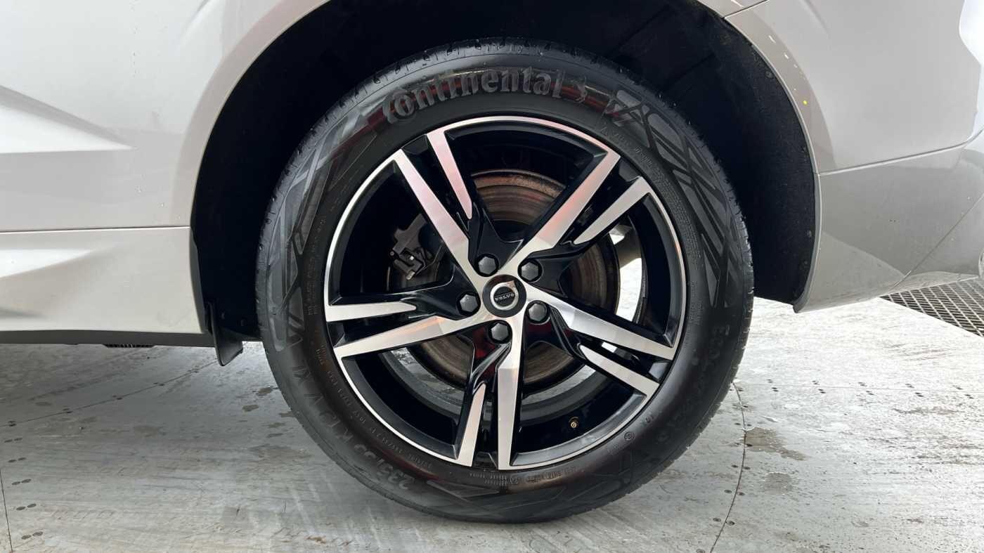 Used Volvo XC60 2021 for sale - 77496910: Photo 4