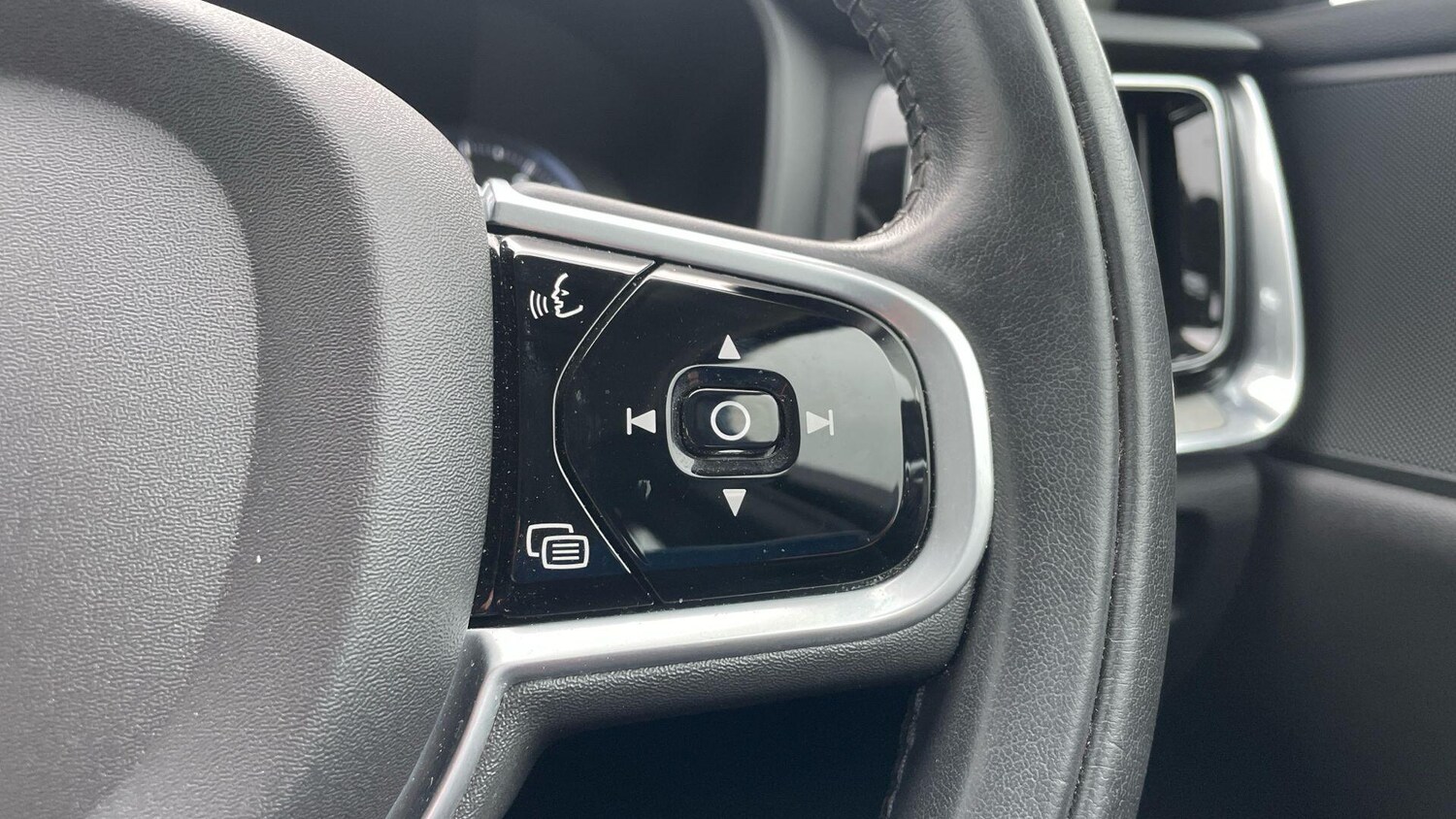 Used Volvo S60 2020 for sale - 77456519: Photo 11