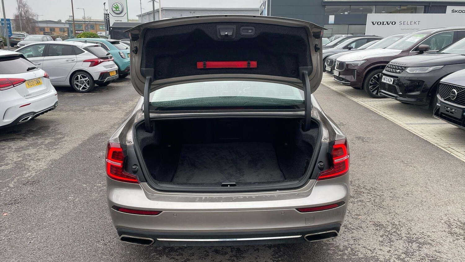 Used Volvo S60 2020 for sale - 77456519: Photo 26