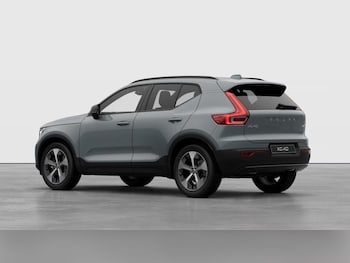 Used Volvo XC40 2025 for sale - 76688610: Photo