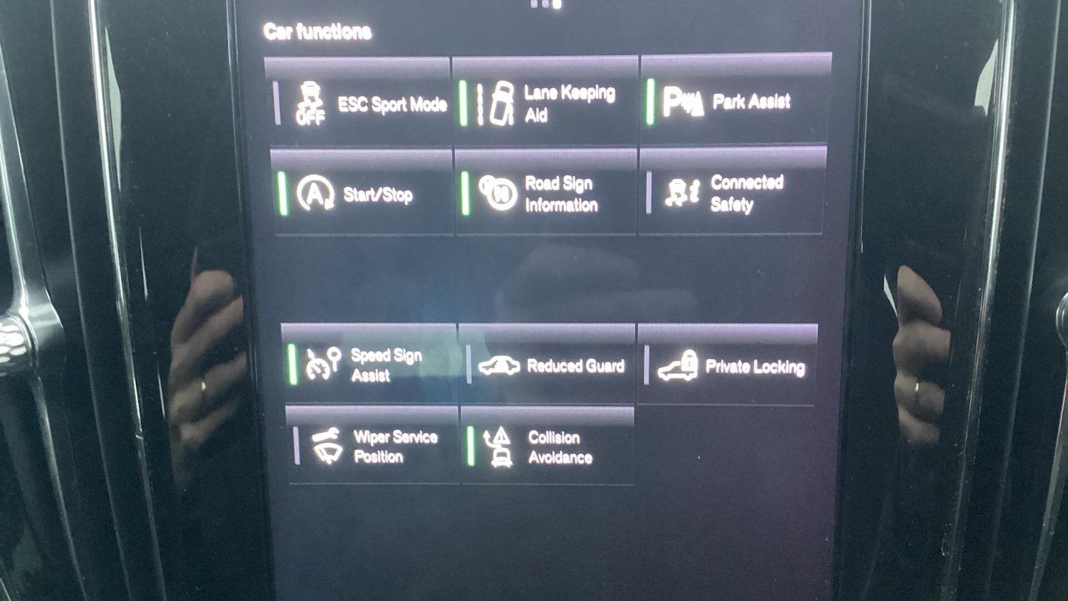 Used Volvo V60 2019 for sale - 77040667: Photo 15