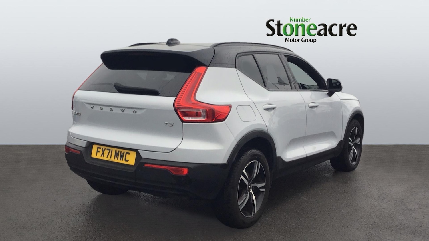 Used Volvo XC40 2021 for sale - 76398826: Photo 2
