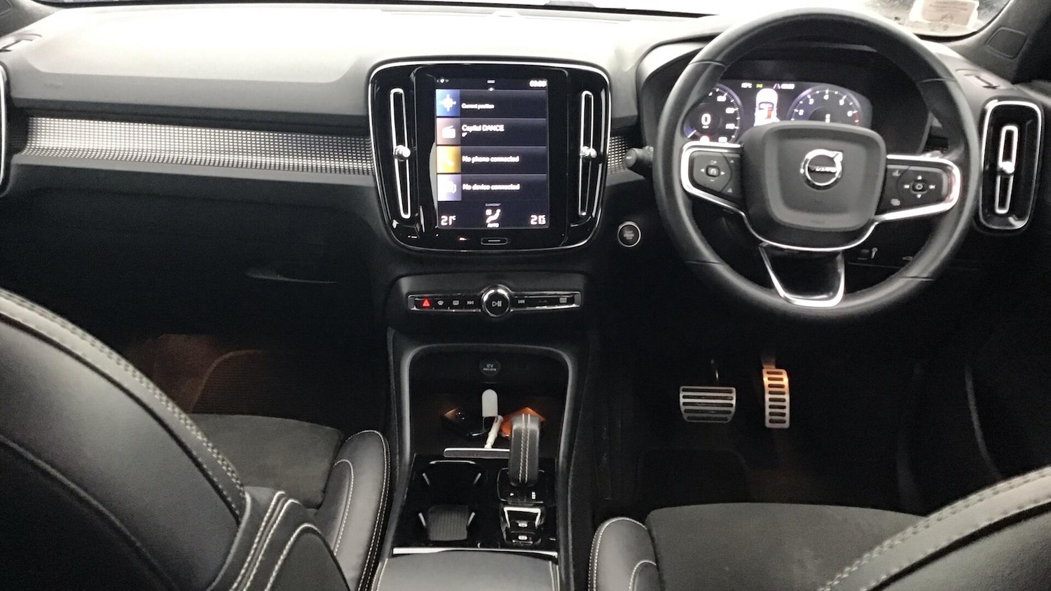 Used Volvo XC40 2021 for sale - 76398826: Photo 5