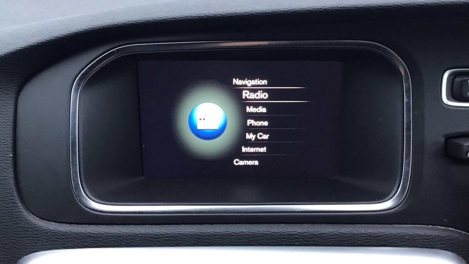 Used Volvo V40 for sale - 77343941: Photo 12