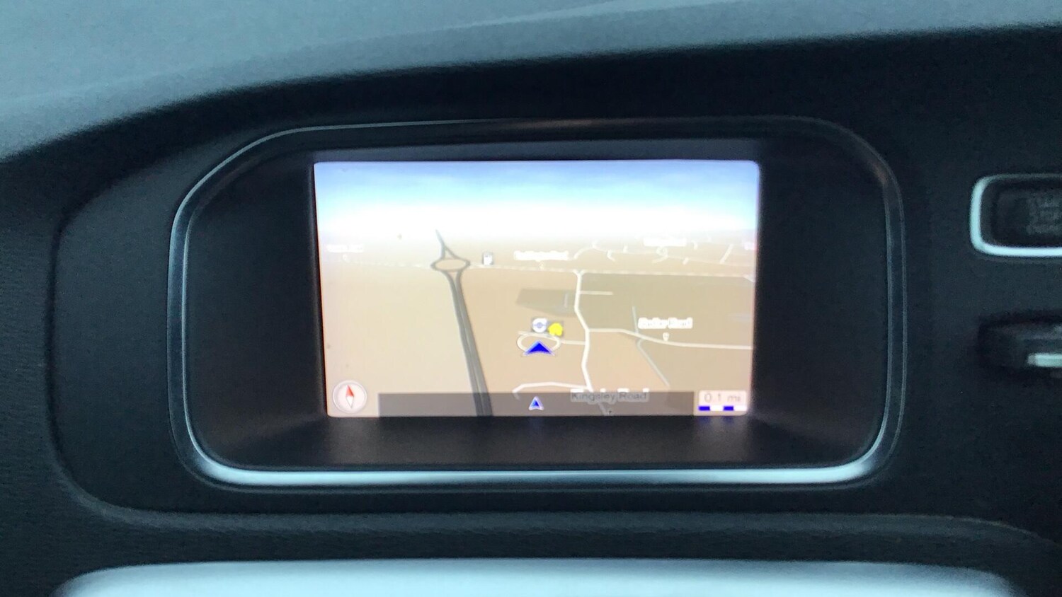 Used Volvo V40 for sale - 77343941: Photo 16