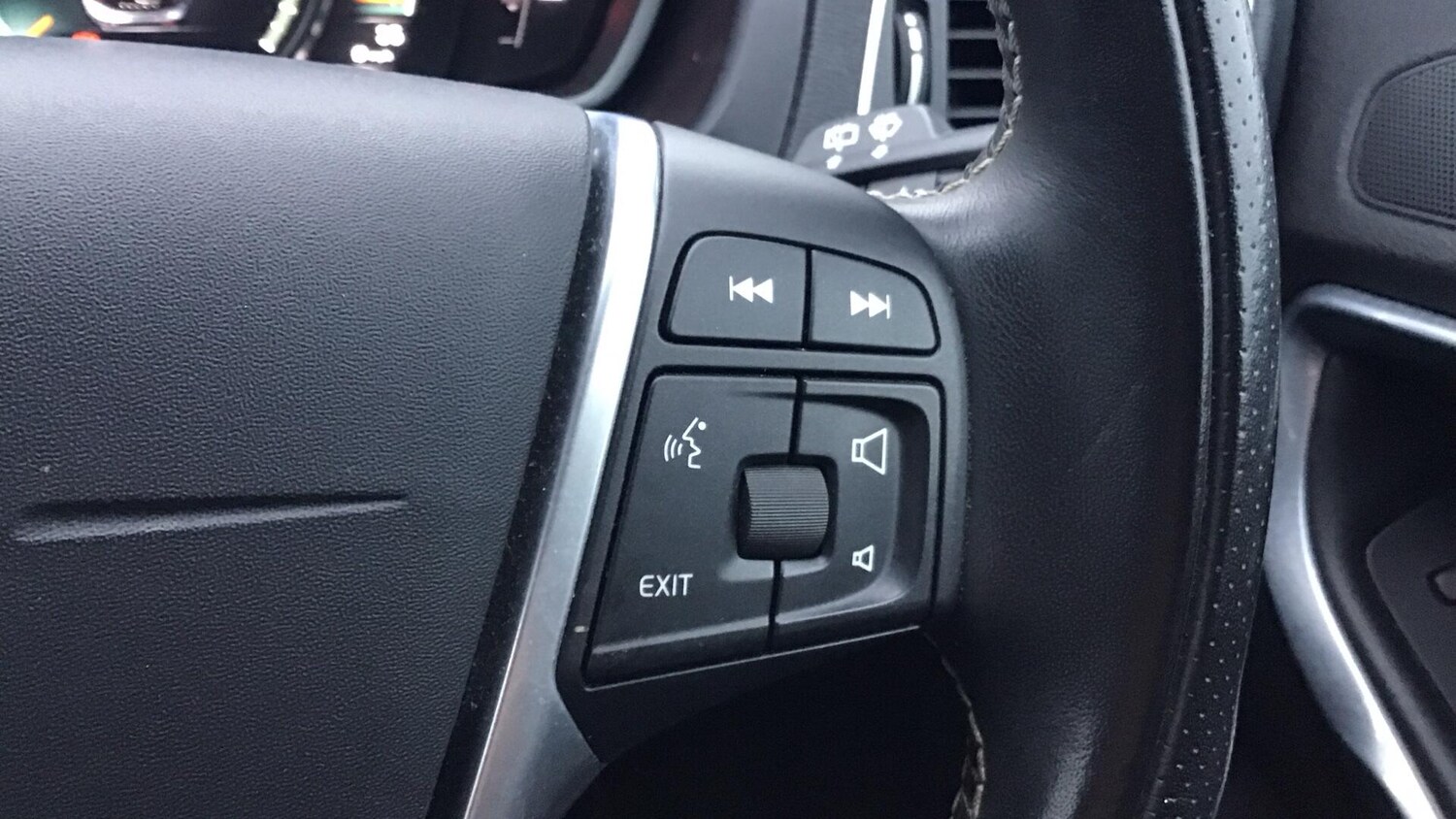 Used Volvo V40 for sale - 77343941: Photo 20