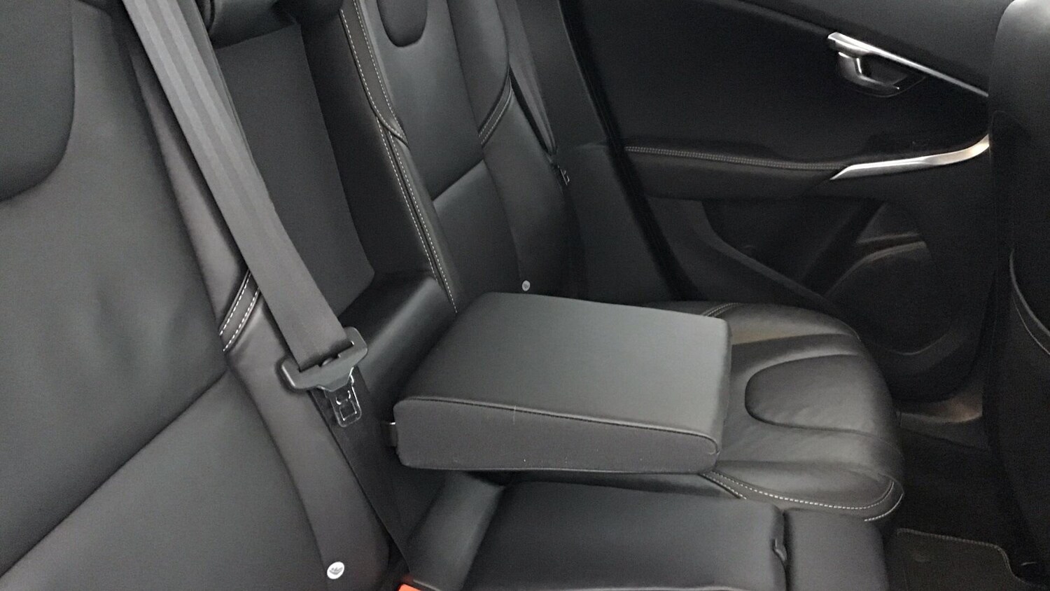 Used Volvo V40 for sale - 77343941: Photo 26