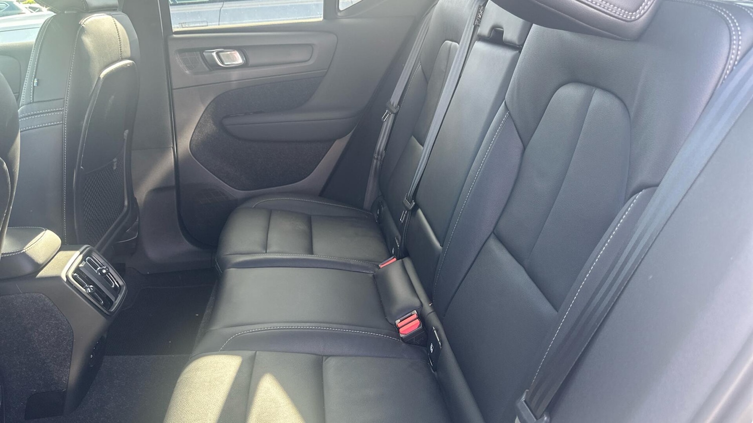 Used Volvo XC40 2021 for sale - 76389022: Photo 6