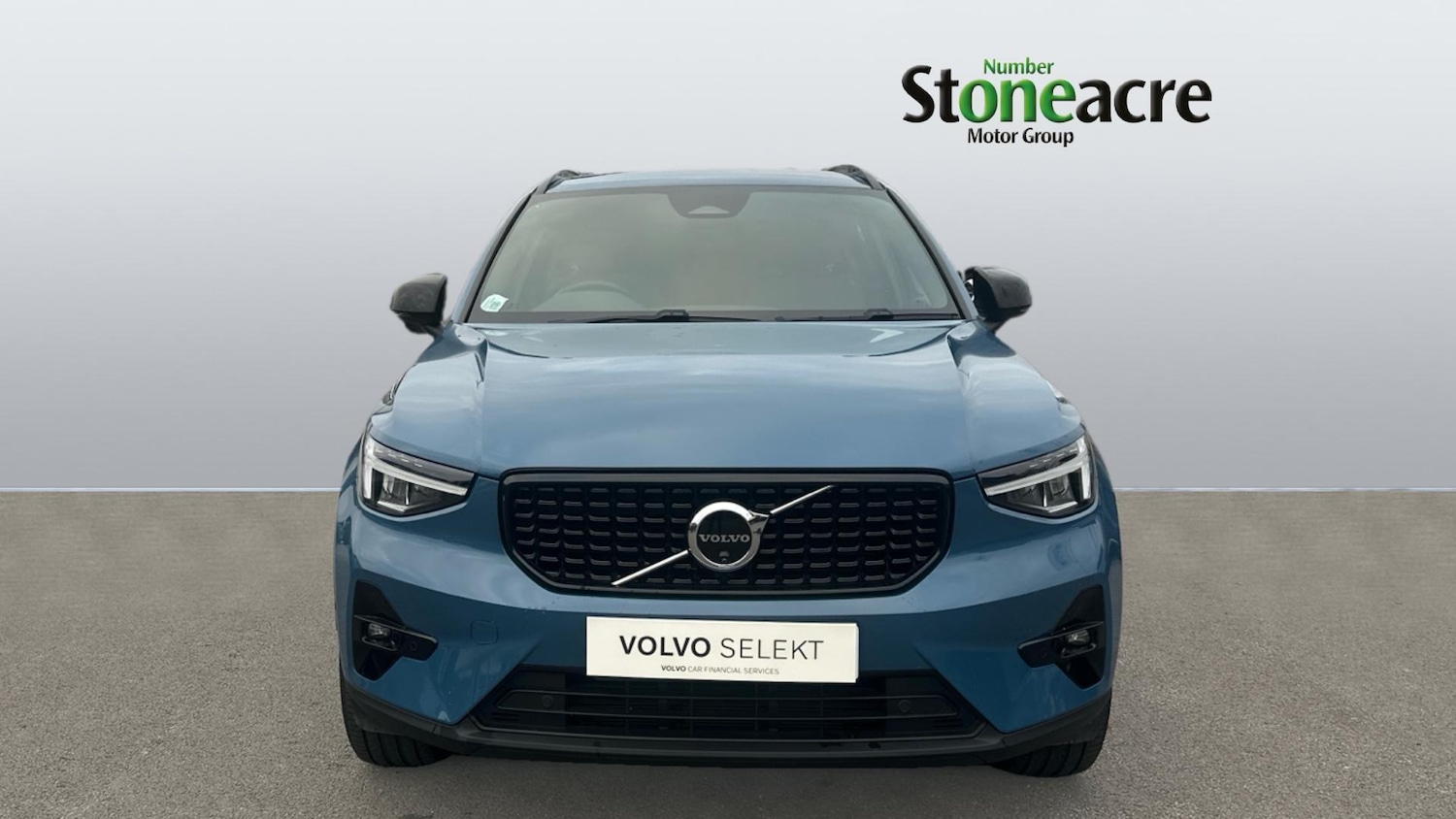 Used Volvo XC40 2023 for sale - 77144684: Photo 8