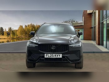 Used Volvo XC60 2025 for sale - 76727883: Photo