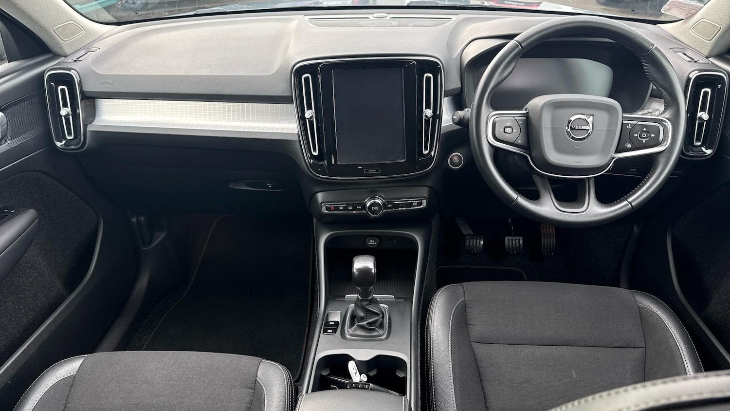 Used Volvo XC40 for sale - 77587067: Photo 5