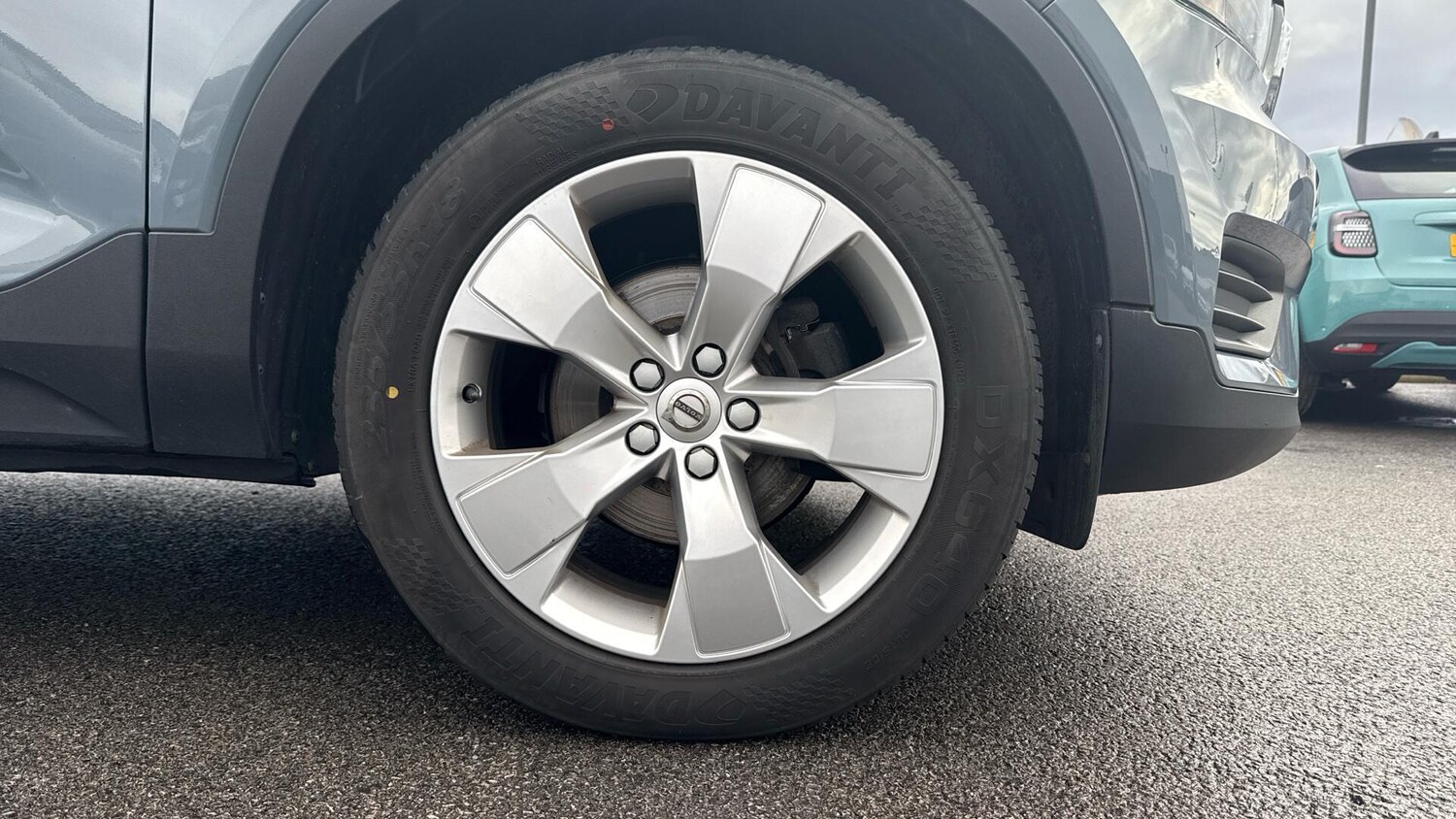 Used Volvo XC40 for sale - 77587067: Photo 9