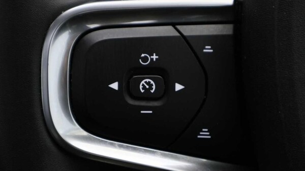 Used Volvo XC40 2024 for sale - 75623584: Photo 18