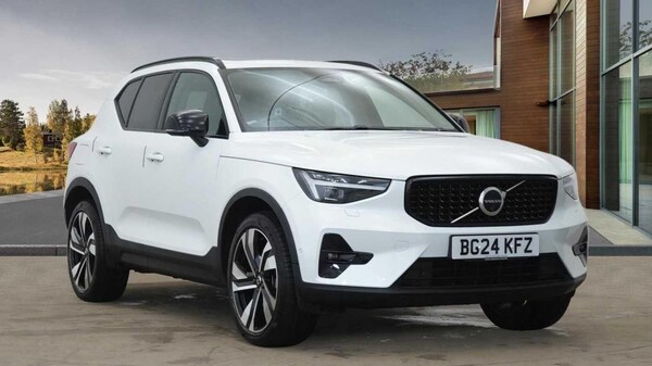 Used Volvo XC40 2024 for sale - 75623584: Photo 1