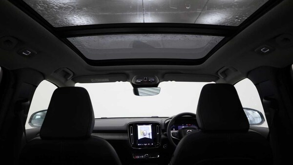 Used Volvo XC40 2024 for sale - 75623584: Photo 29