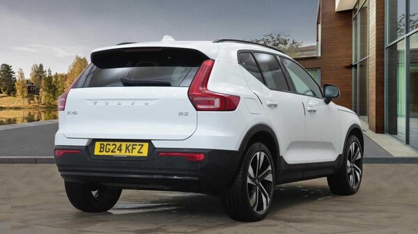Used Volvo XC40 2024 for sale - 75623584: Photo 3