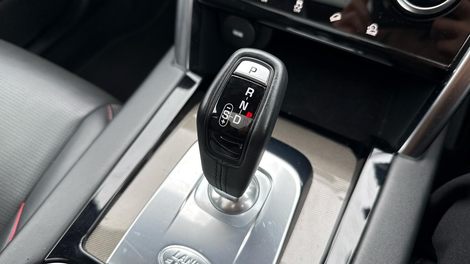 Used Land Rover Discovery Sport 2020 for sale - 77496324: Photo 34