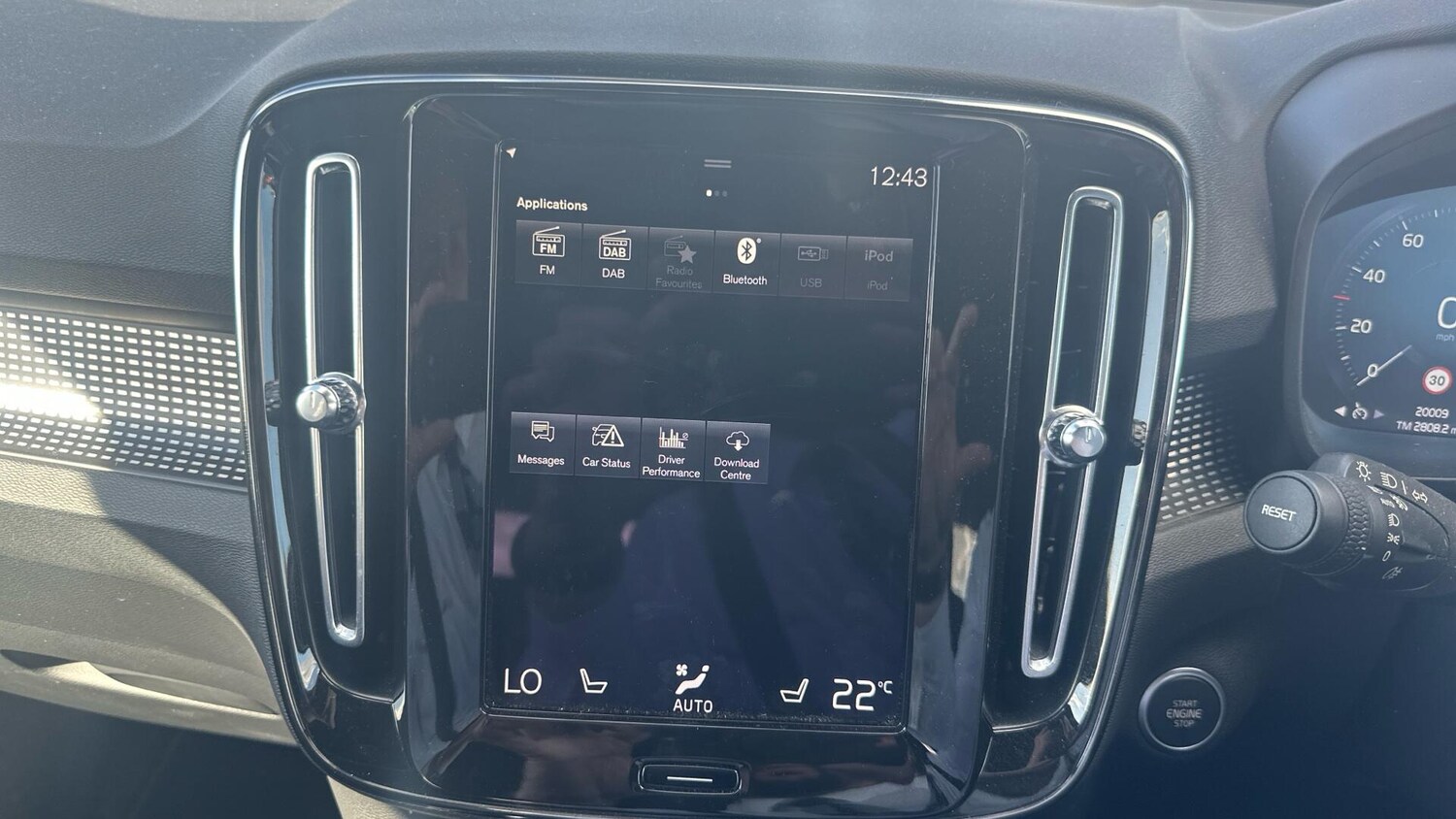 Used Volvo XC40 2021 for sale - 76337910: Photo 14