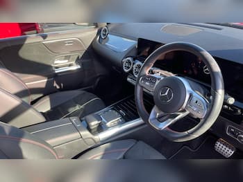 Used Mercedes-Benz GLA 2023 for sale - 79726915: Photo