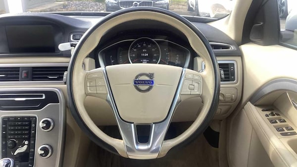 Used Volvo V70 2015 for sale - 76226227: Photo 13