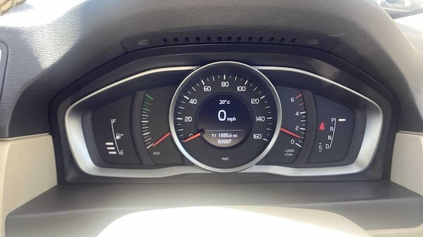 Used Volvo V70 2015 for sale - 76226227: Photo 14