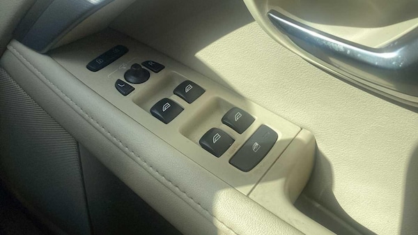 Used Volvo V70 2015 for sale - 76226227: Photo 26