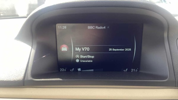 Used Volvo V70 2015 for sale - 76226227: Photo 32