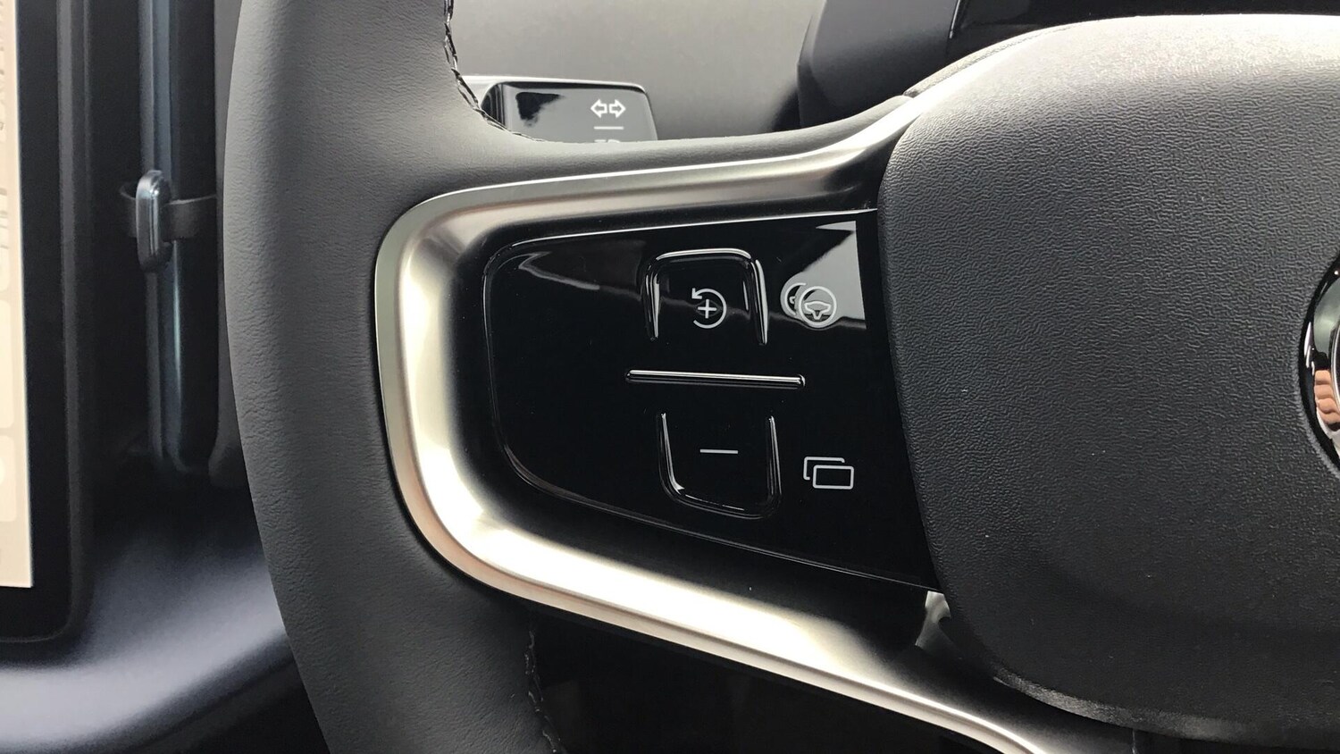 Used Volvo EX30 2025 for sale - 76607250: Photo 19