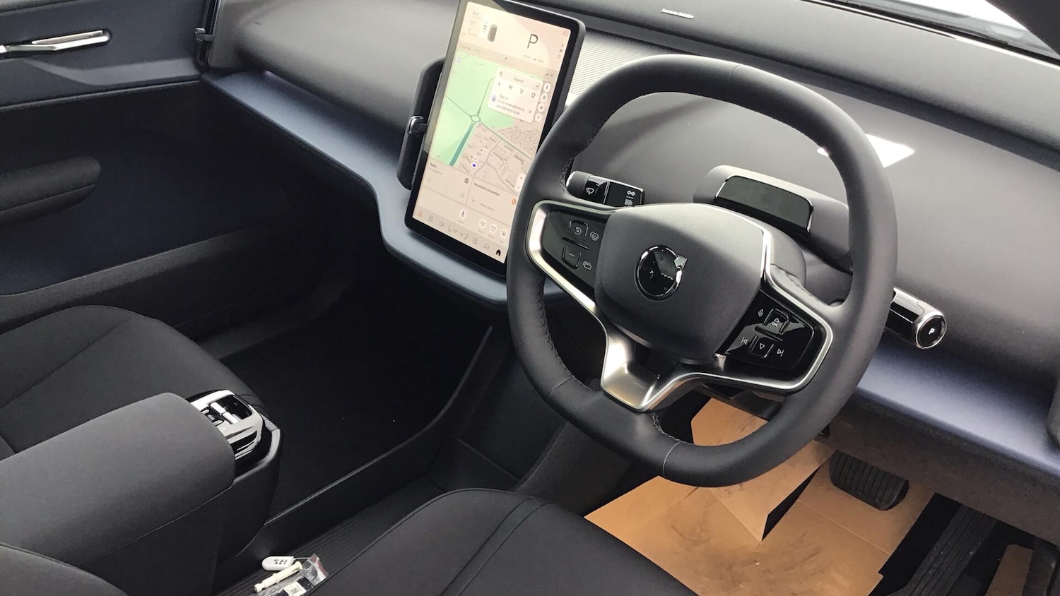 Used Volvo EX30 2025 for sale - 76607250: Photo 4