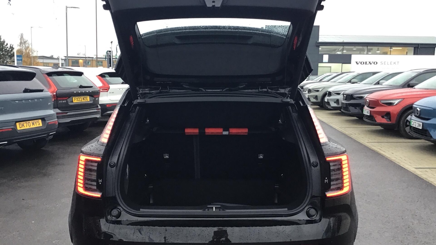 Used Volvo EX30 2025 for sale - 77331246: Photo 13