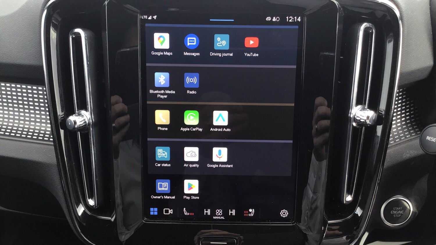 Used Volvo XC40 2025 for sale - 78072936: Photo 12