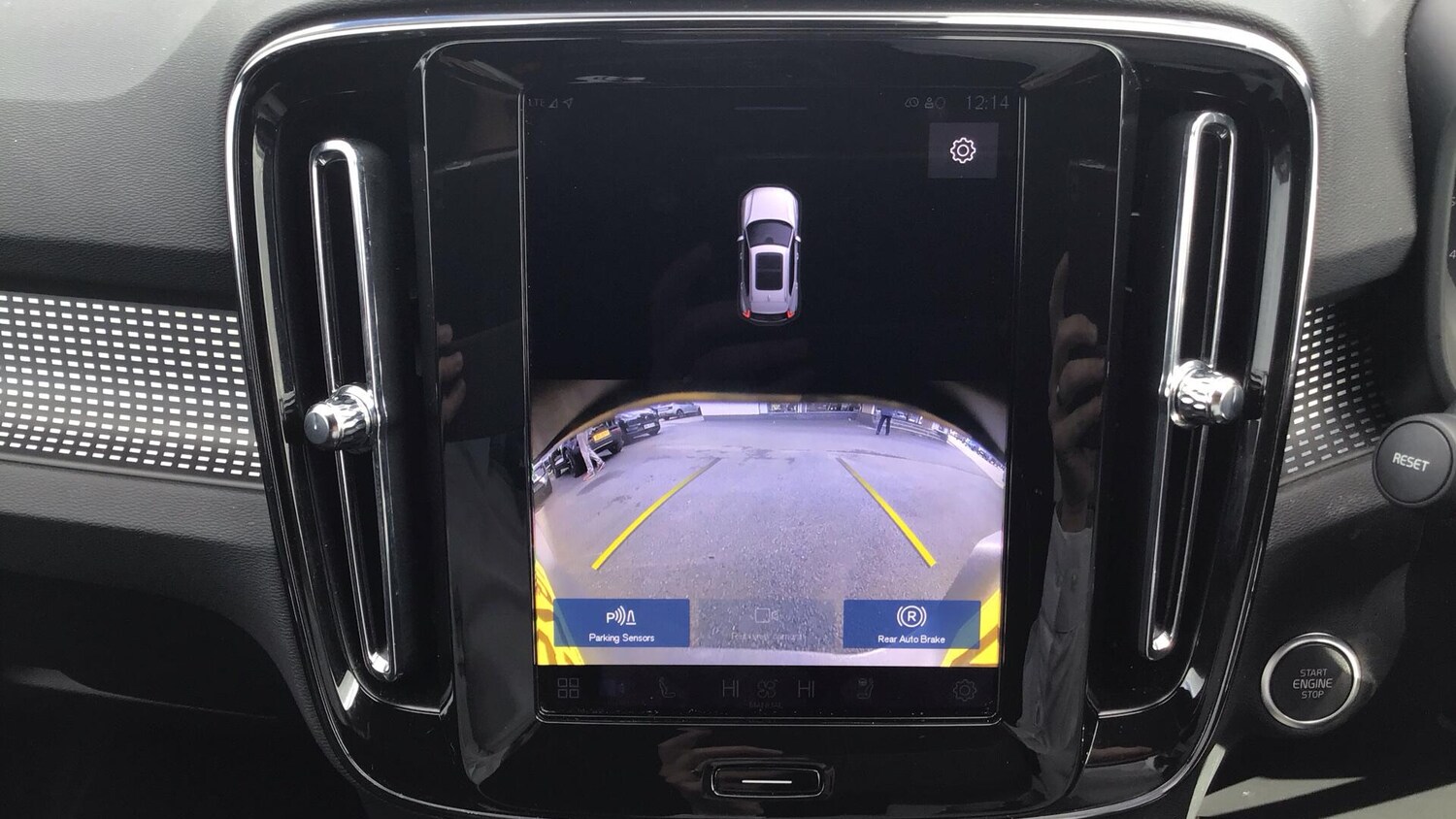 Used Volvo XC40 2025 for sale - 78072936: Photo 17