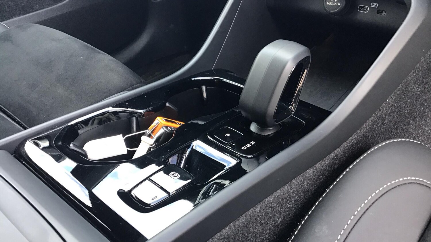 Used Volvo XC40 2025 for sale - 78072936: Photo 24