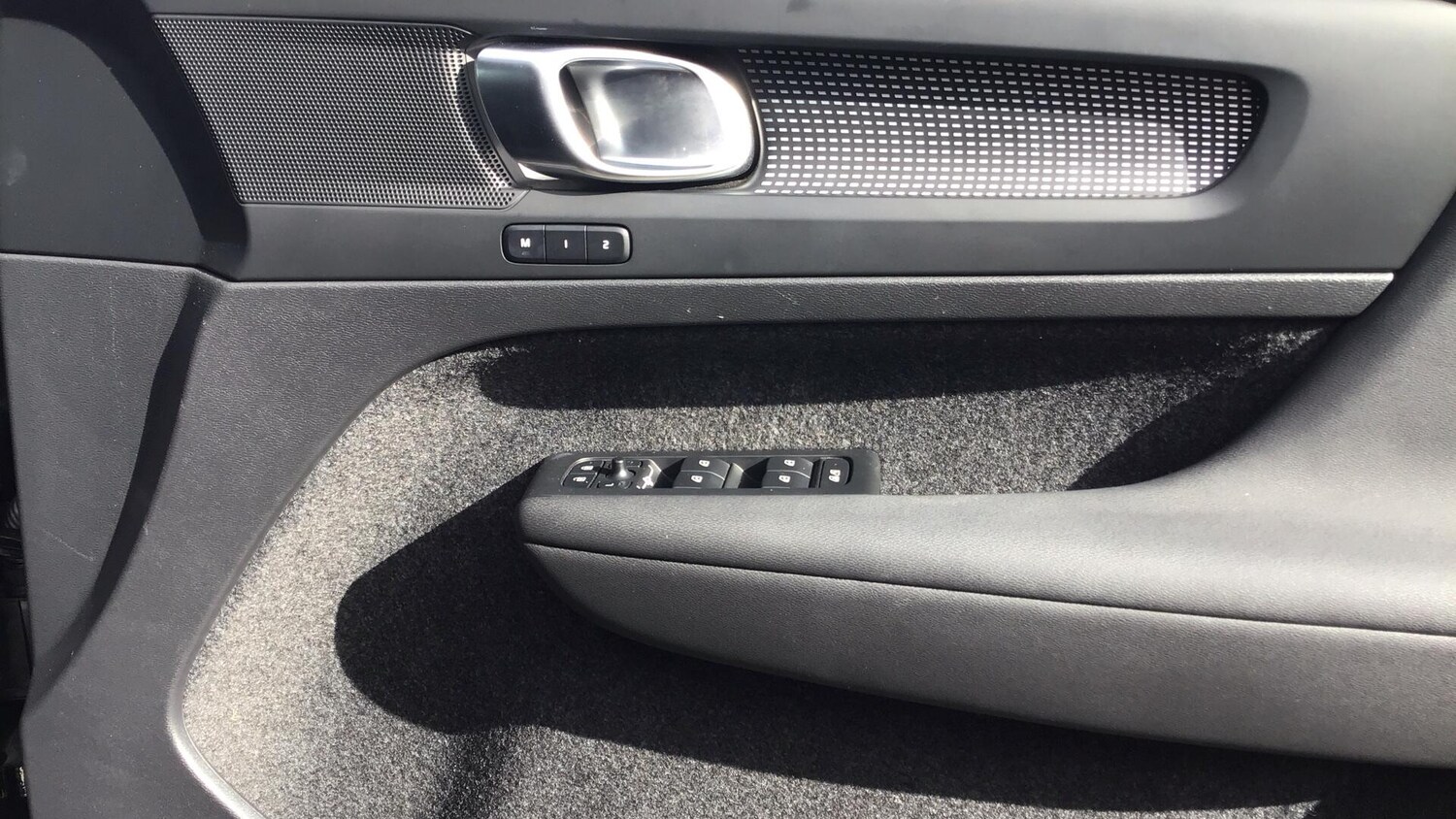 Used Volvo XC40 2025 for sale - 78072936: Photo 27