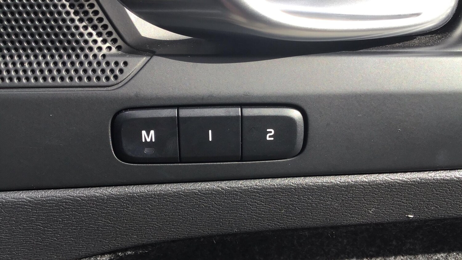 Used Volvo XC40 2025 for sale - 78072936: Photo 35