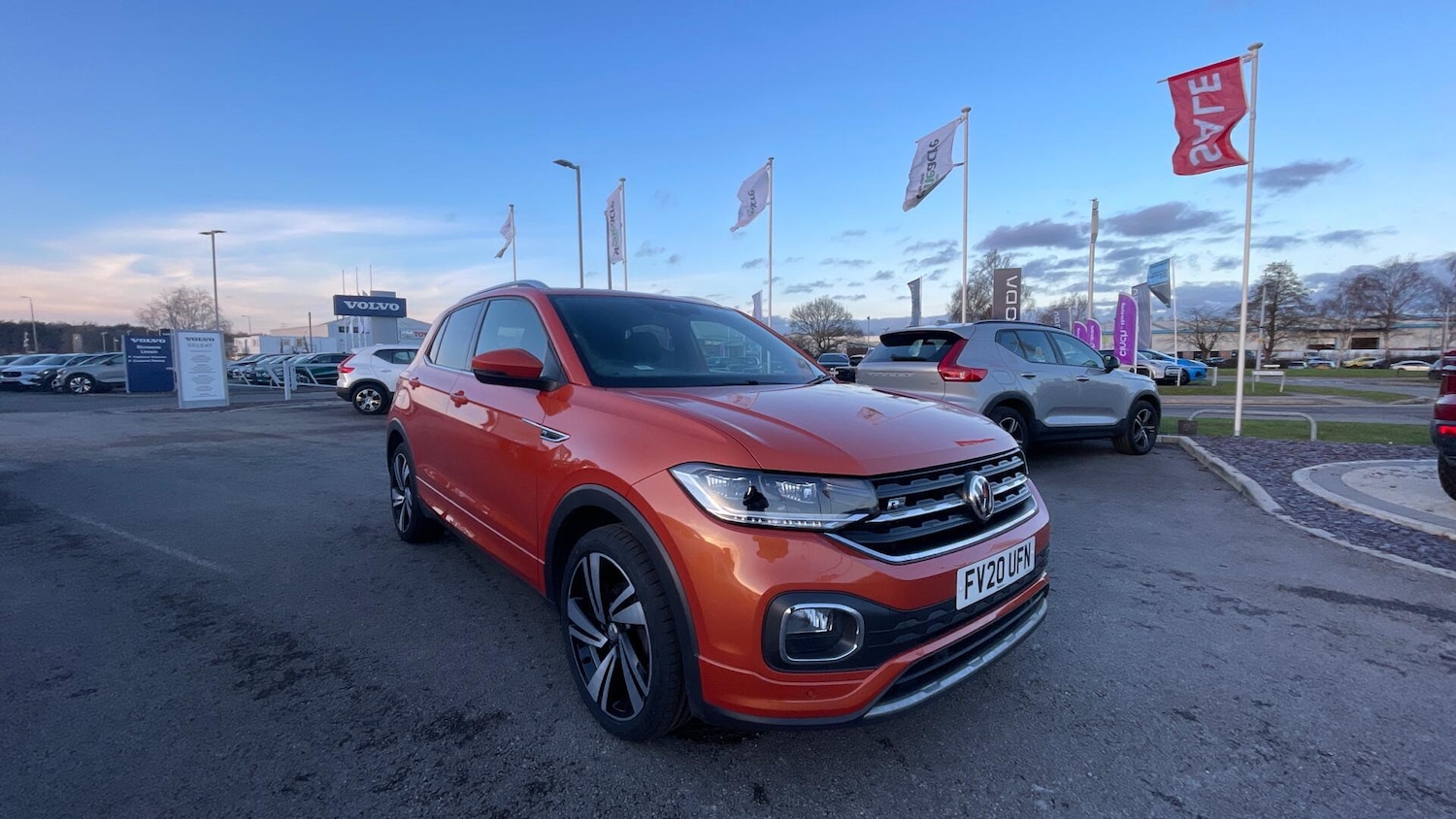 Used Volkswagen T-Cross 2020 for sale - 77280025: Photo 1