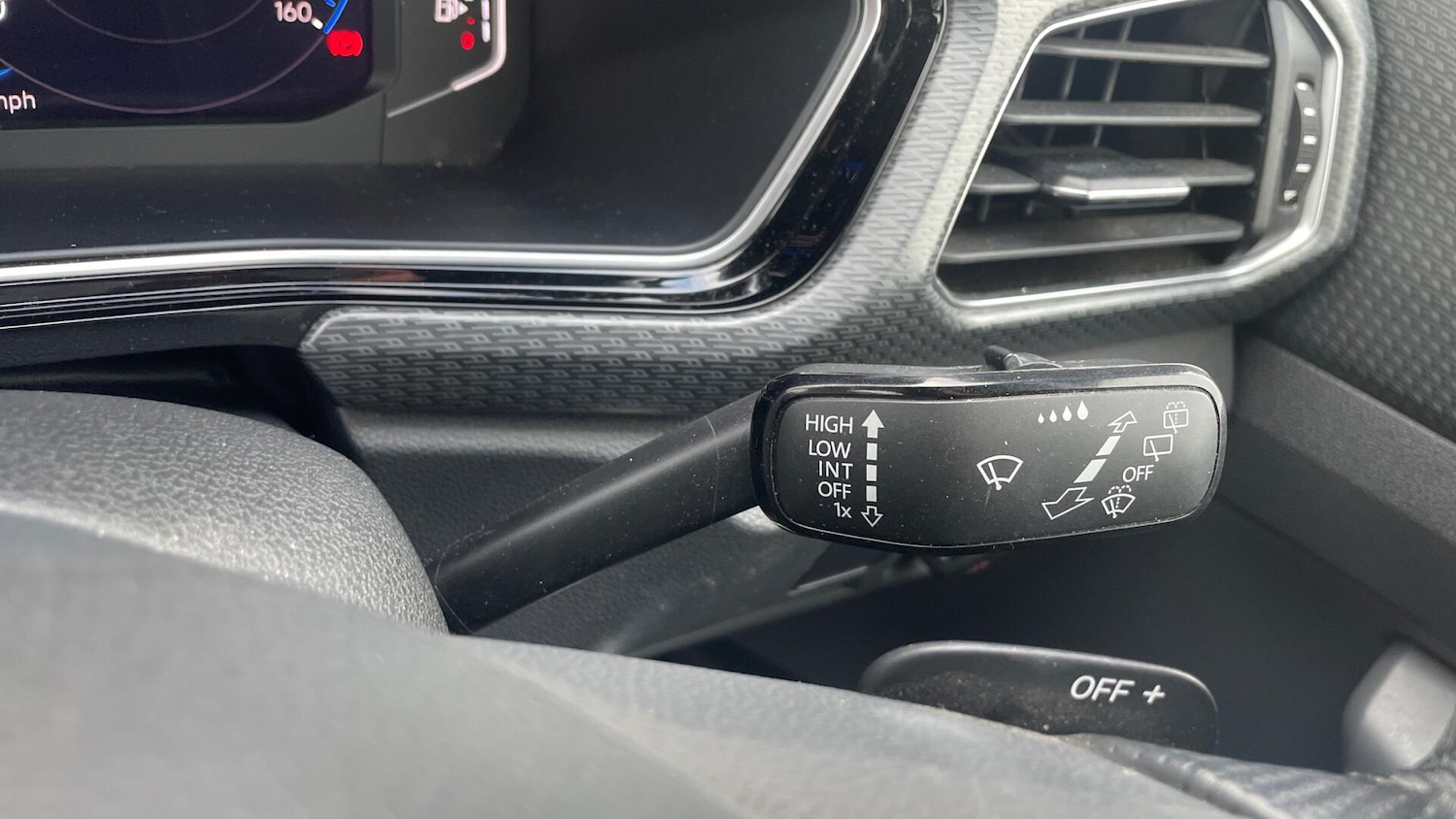 Used Volkswagen T-Cross 2020 for sale - 77280025: Photo 21